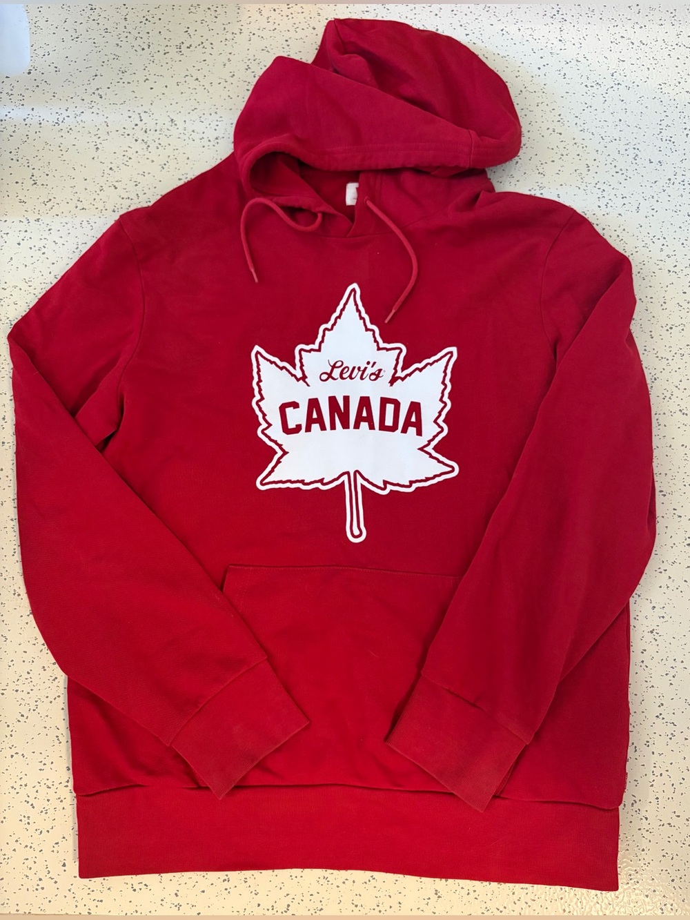 Levi’s red hoodie - large